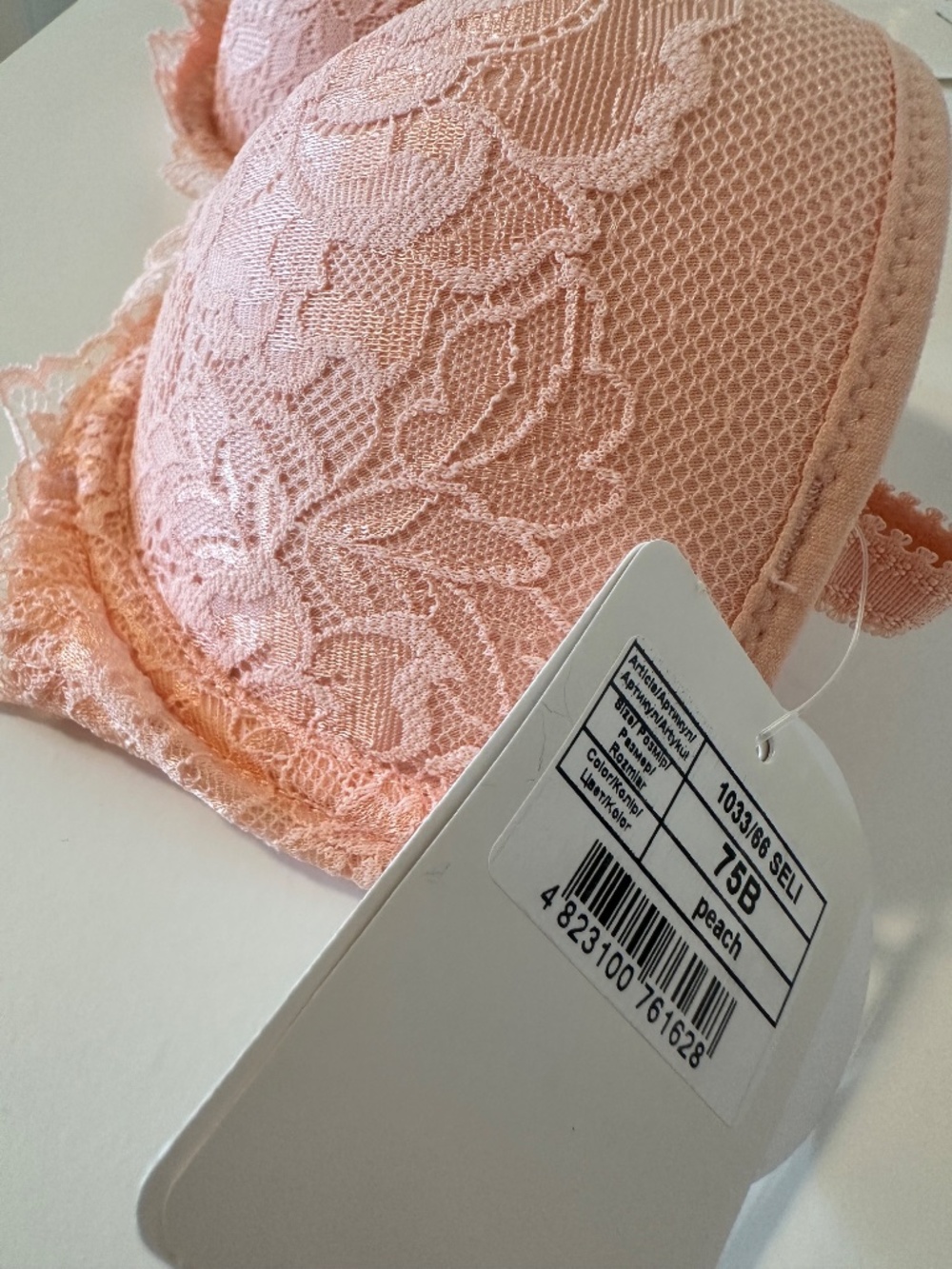 Jasmine bra 75 B (34 B) Color: peach (a delicate peach shade). - Picture 9 of 13